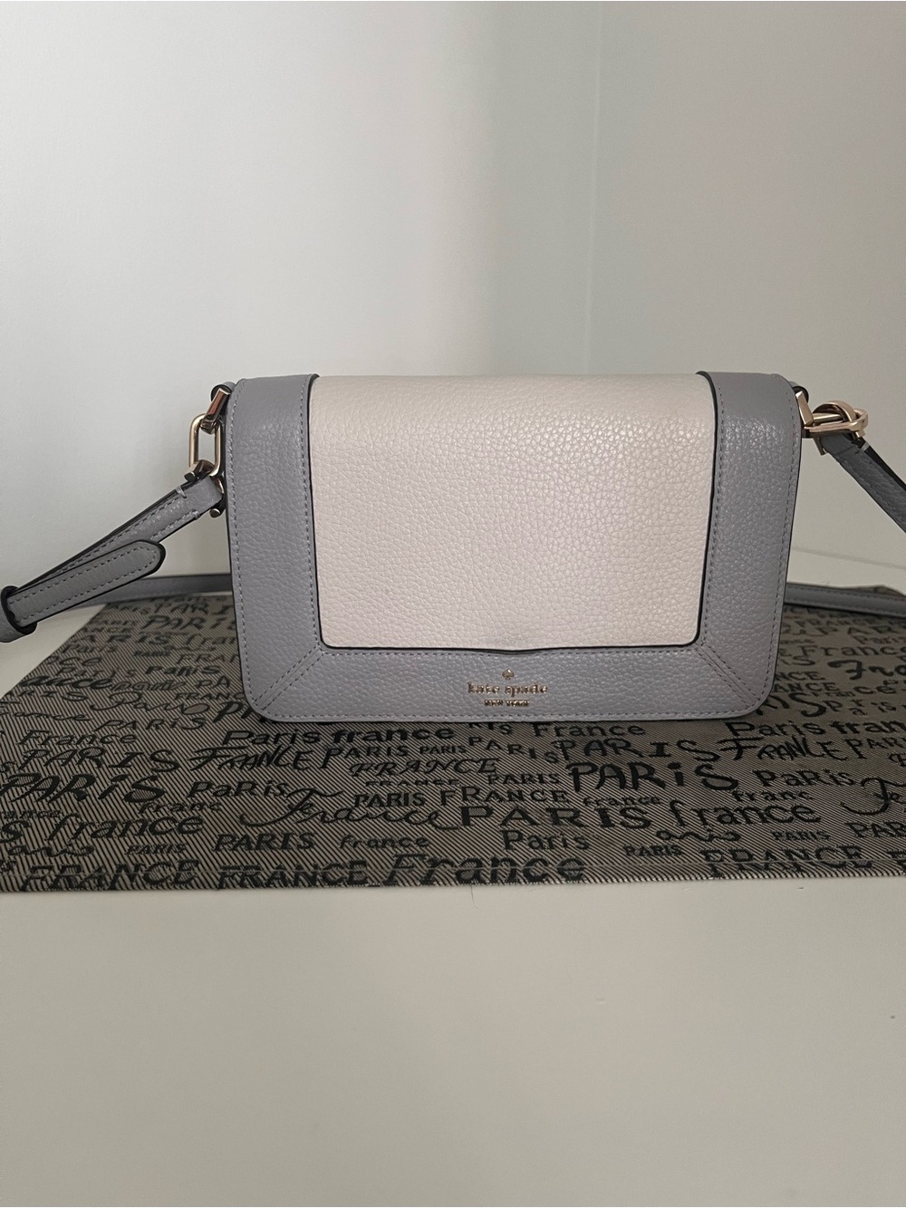 kate spade Two-Tone Pebbled Crossbody - Light Gray & Cream
